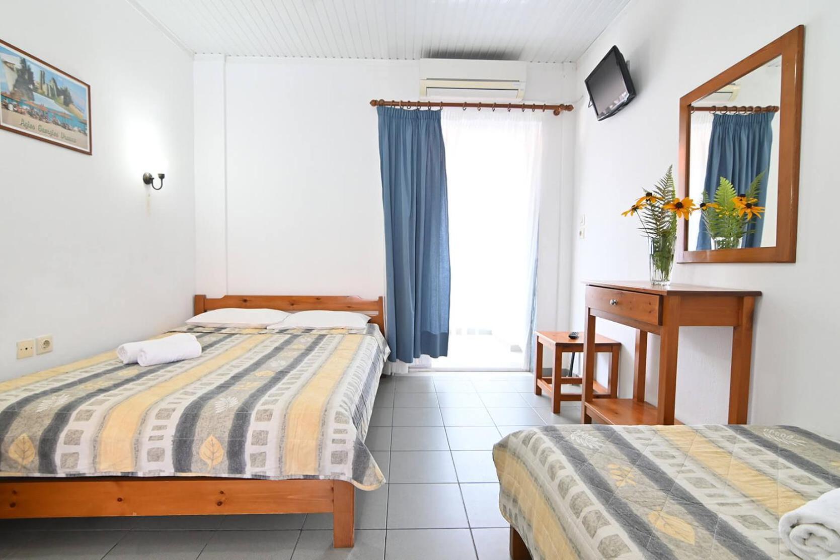 Armiriki Rooms Vrasná Exterior foto