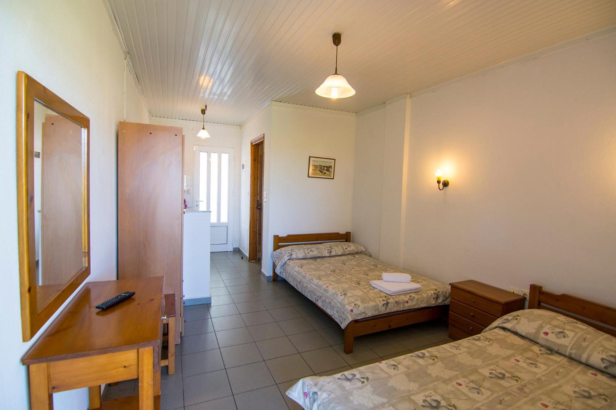 Armiriki Rooms Vrasná Exterior foto