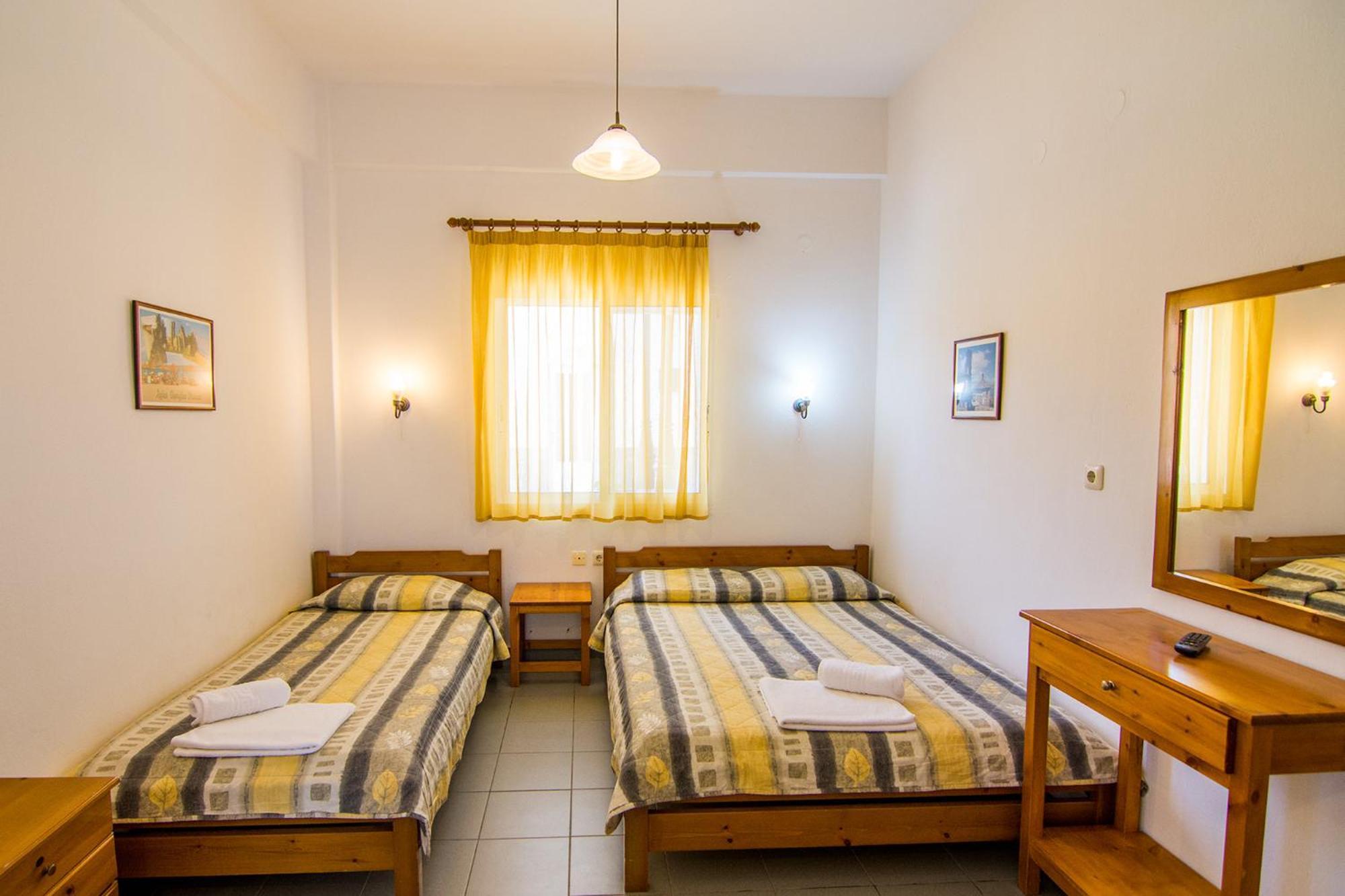 Armiriki Rooms Vrasná Exterior foto